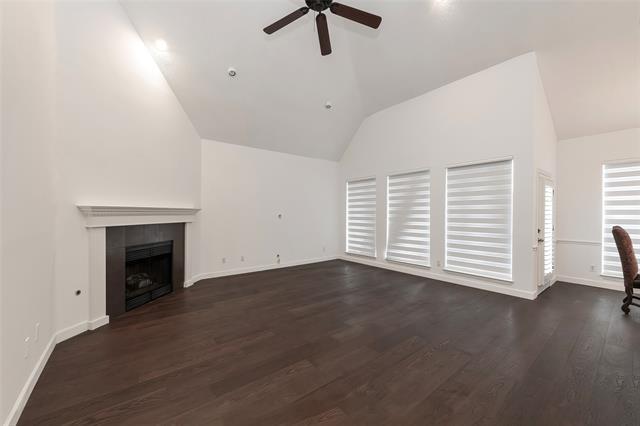 Building Photo - 7100 Oakbrook Dr