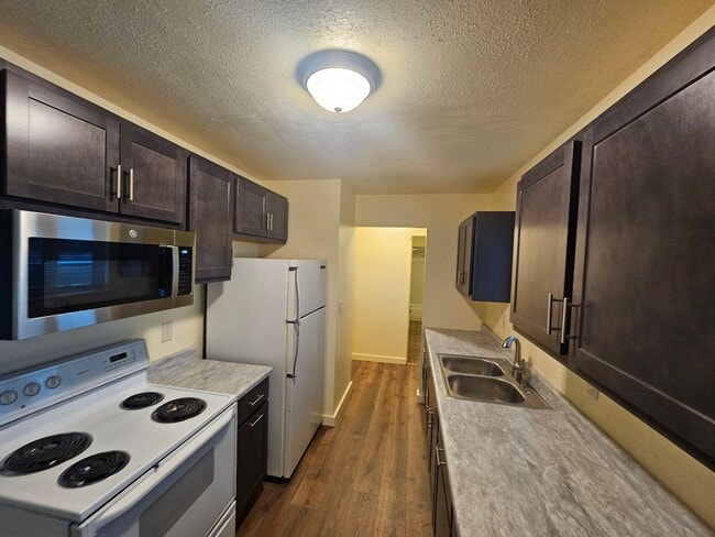 Building Photo - WYO2102