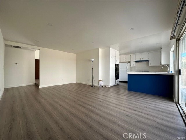 Building Photo - 600 Marek Dr