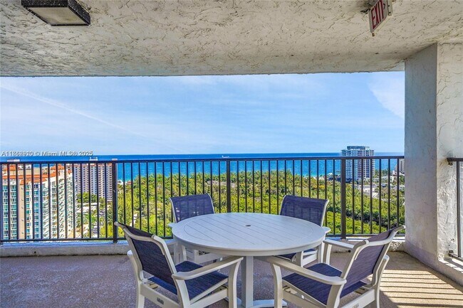 Building Photo - 936 Intracoastal Dr