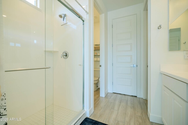 Building Photo - 21513 E Sparrow Dr