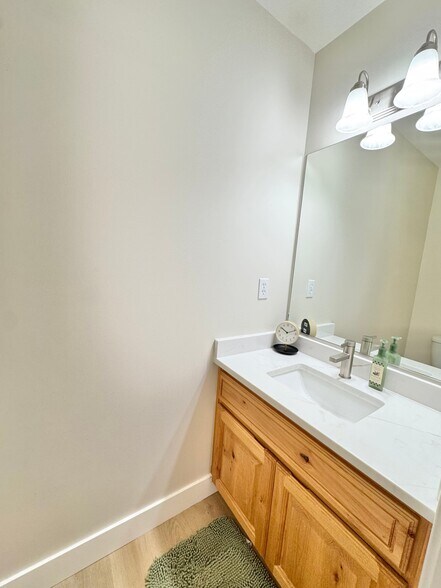 Building Photo - 2055 Evans Cove Loop