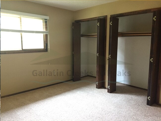 Building Photo - 3BD/2BA Single Family Home