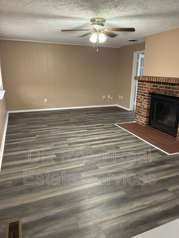 Building Photo - 7106 Lunceford Dr