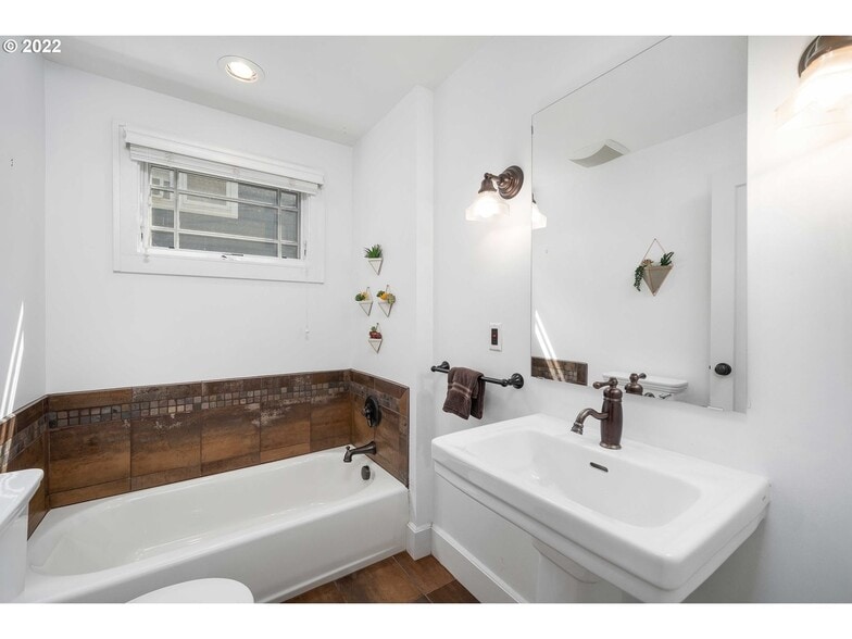 Downstairs bathroom - 2605 NE 35th Ave