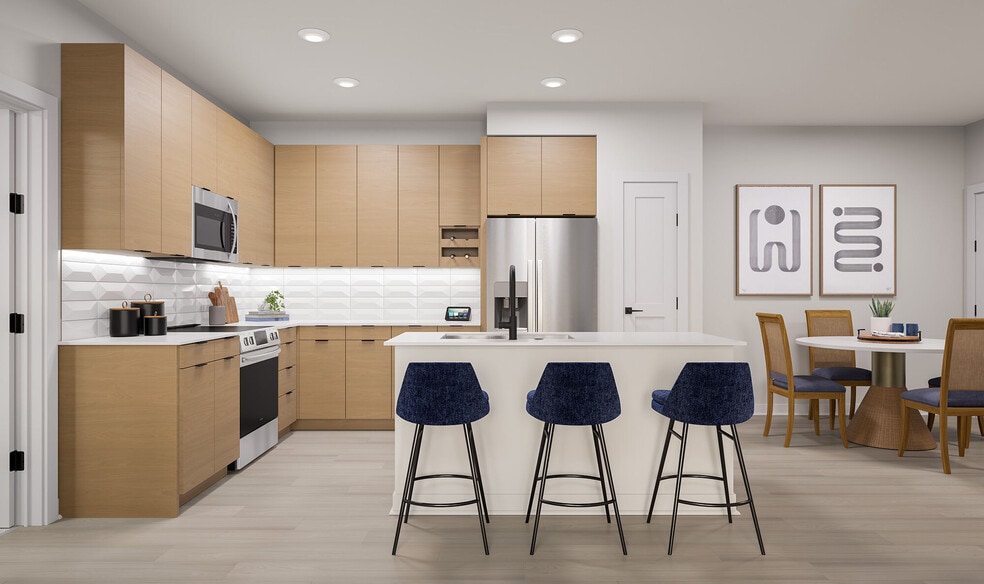 Building Photo - Aventon Lake Conway