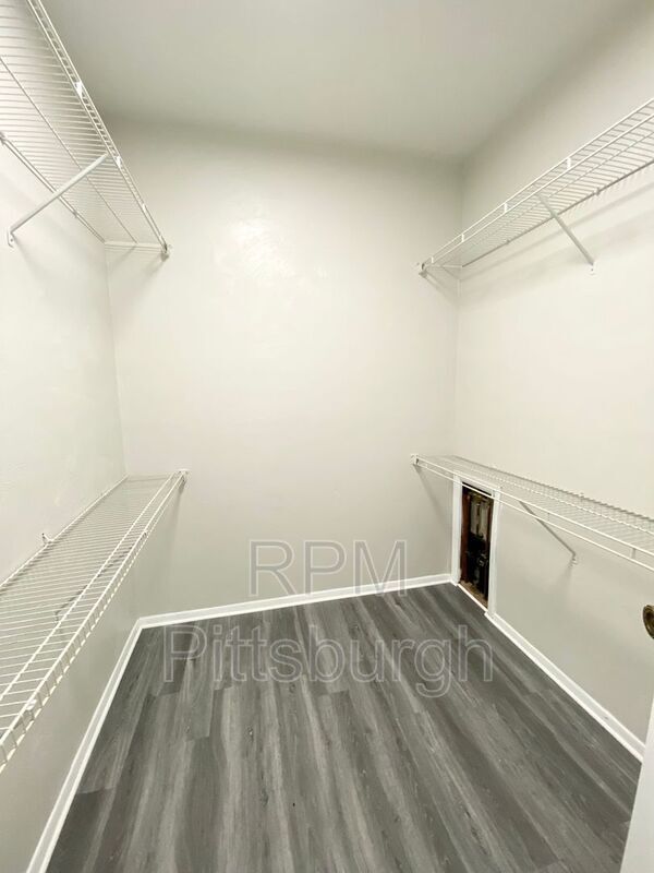 Building Photo - 753 Chautauqua Ct