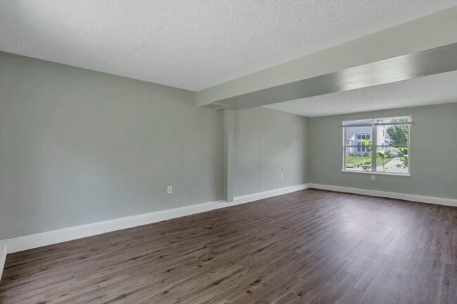 Building Photo - 2789 Raphael Dr