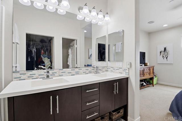 Building Photo - 2182 Cosmo Way