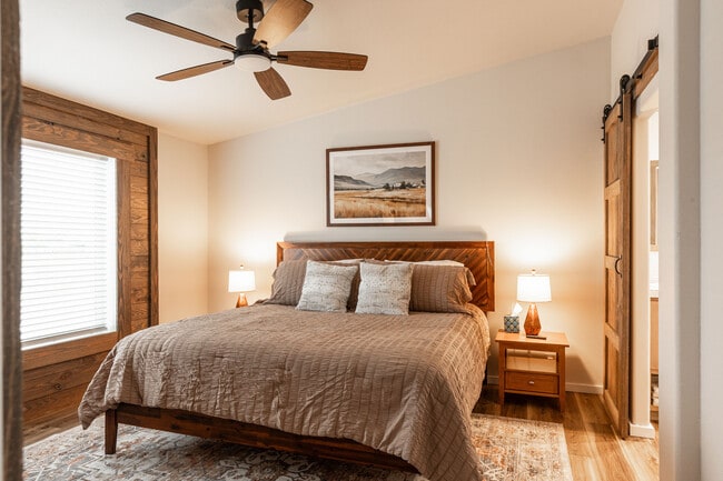 Building Photo - 188 Walleye Rd