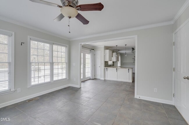 Building Photo - 5900 Eaglesfield Dr