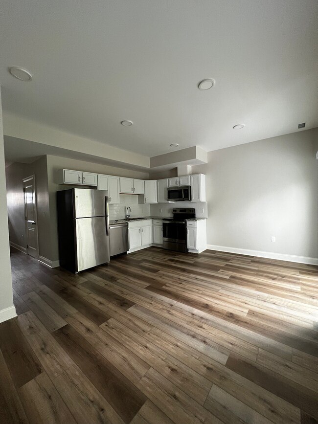 Building Photo - Marion Gardens Townhomes - New Baldwinsville Development