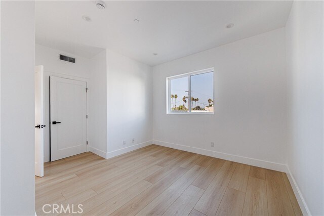 Building Photo - 13461 Beach Ave