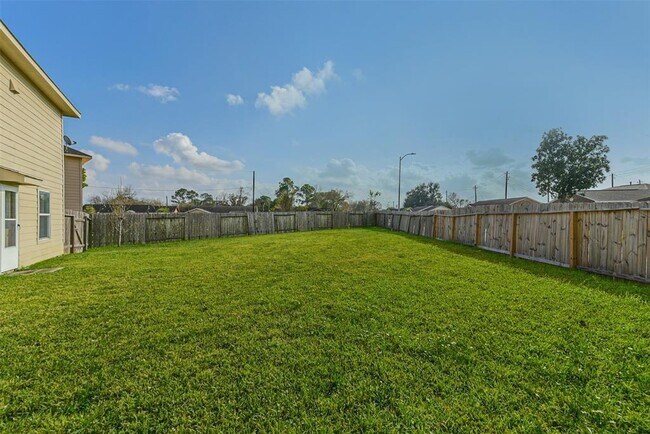 Building Photo - 12826 Kiev Hills Ln