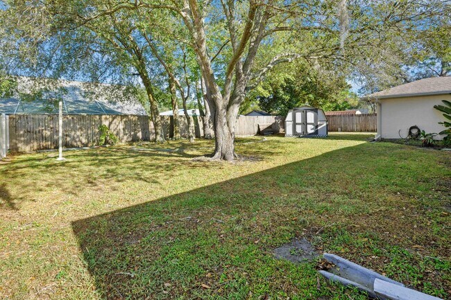 Building Photo - Spacious 3/2 Single Family Home in Spring ...