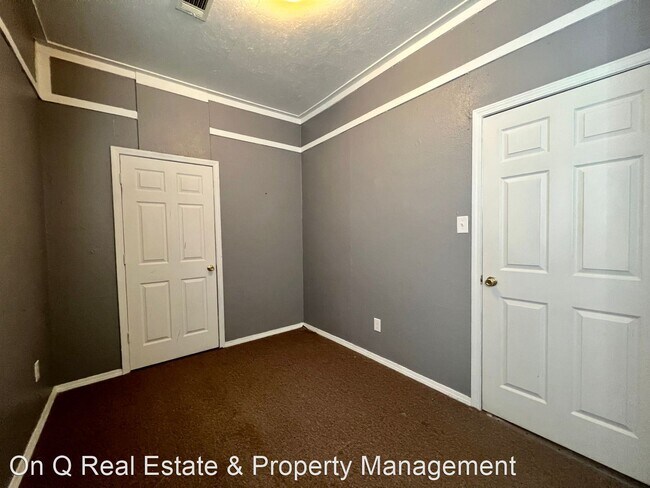 Building Photo - 4 br, 2 bath House - 1306 Barton Lane