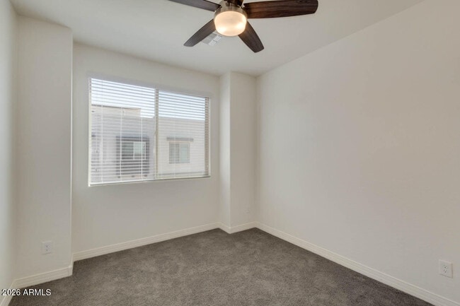 Building Photo - 7332 E Vista Bonita Dr