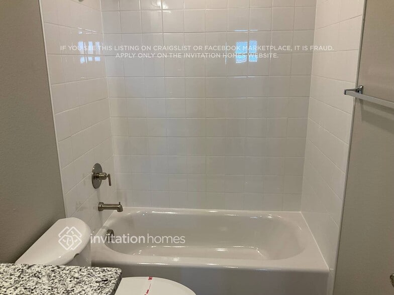 Building Photo - 11731 Mission Peak Pl