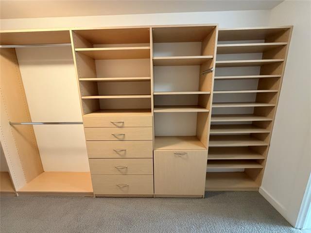 Building Photo - 4040 N Hall St