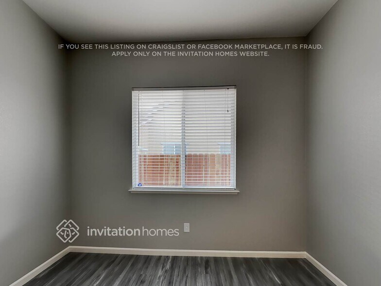 Building Photo - 9385 Oreo Ranch Cir