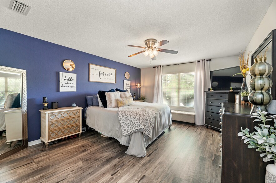 Building Photo - 28337 Bay Branch Dr