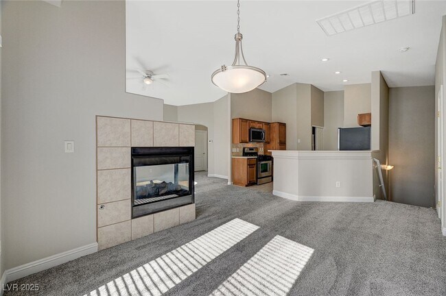 Building Photo - 9140 Forest Willow Ave