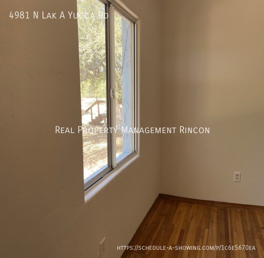 Building Photo - 4981 N Lak a Yucca Rd