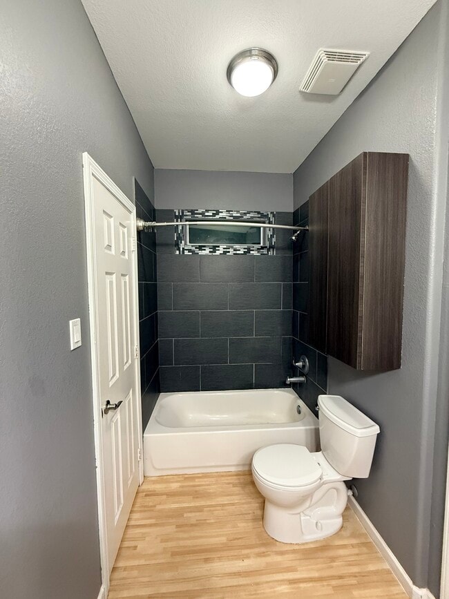 Building Photo - 7813 Canal St