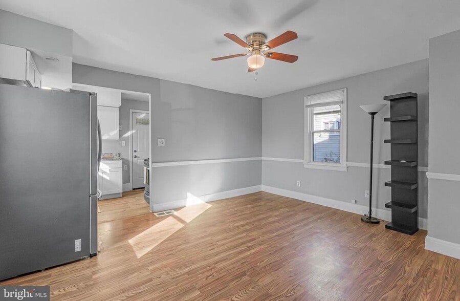 Building Photo - 4513 Woodlea Ave