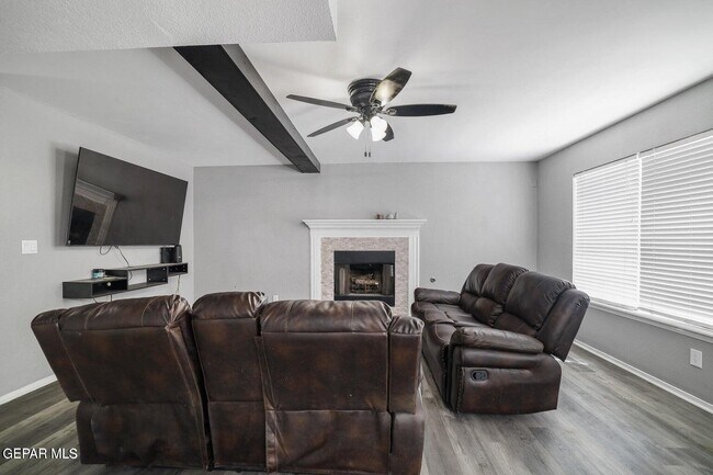 Building Photo - 3329 Tierra Yvette Ln