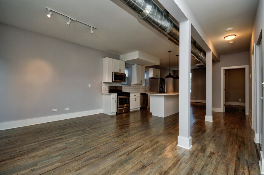 Building Photo - 2007 S Allport St
