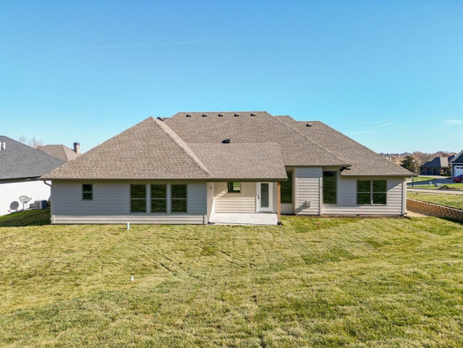 Building Photo - 1211 Shallow Ridge Cir