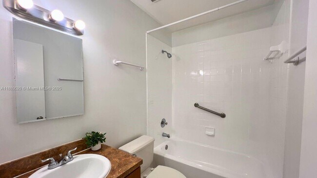 Building Photo - 8811 SW 123rd Ct