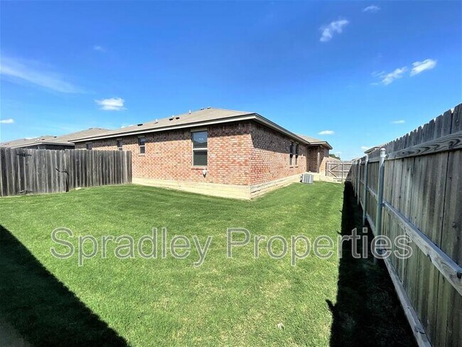 Building Photo - 1547 Chance Ct