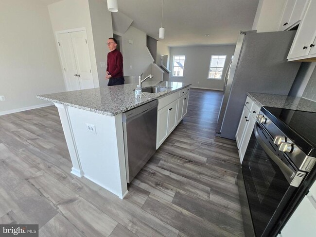 Building Photo - 1328 Red Clover Ln