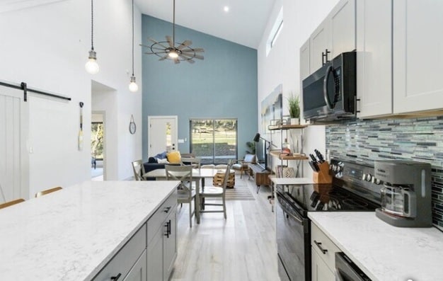 Building Photo - 1540 Westview Court Dr