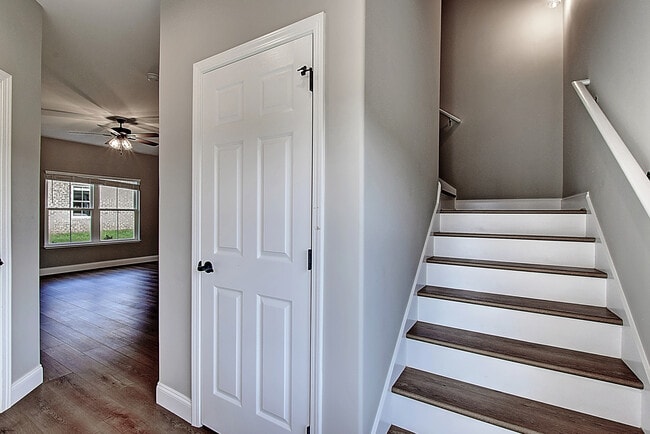 Building Photo - 2079 Haystack Cir