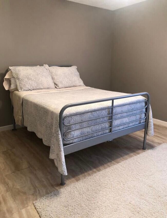 Building Photo - 17821 Theiss Mail Rte Rd