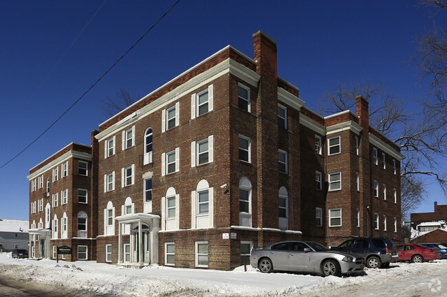 Building Photo - Milverton Apartments