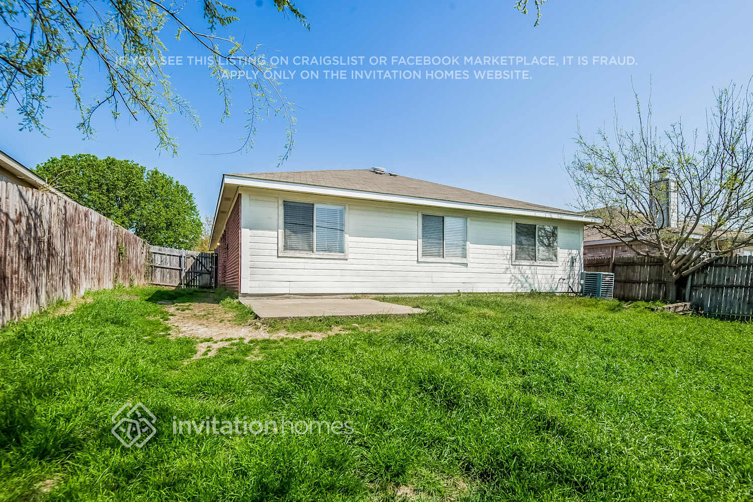 Building Photo - 10321 Pleasant Mound Dr