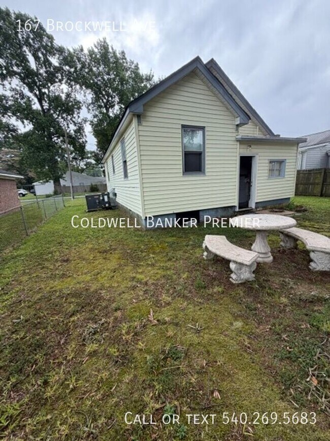Building Photo - 167 Brockwell Ave