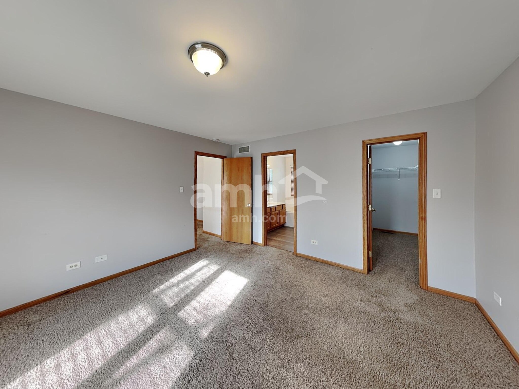 Building Photo - 1113 Geneva St