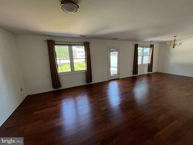 Building Photo - 1376 Sweetbell Ct