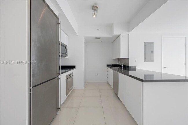 Building Photo - 92 SW 3rd St