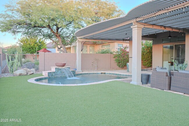 Building Photo - 40704 N Bell Meadow Trail