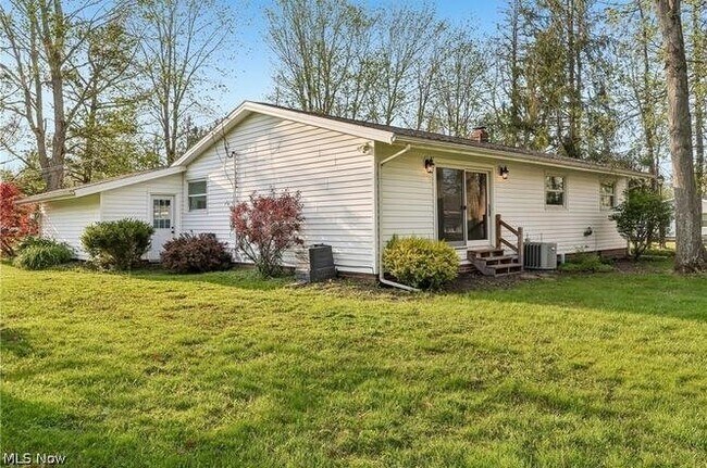 Building Photo - 5985 Liberty Rd