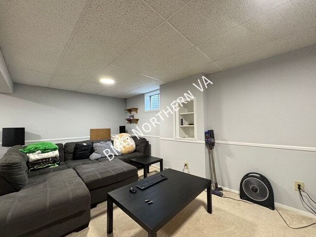 Building Photo - 6118 Rocky Way Ct