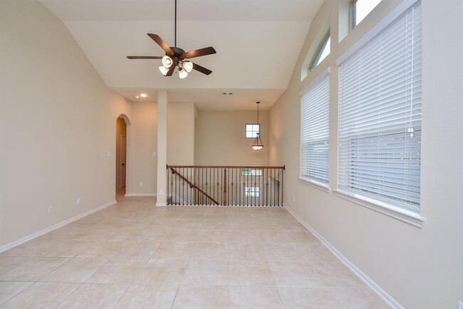 Building Photo - 23322 Del Rosso St