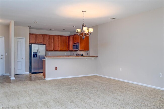 Building Photo - 5212 Nuthall Dr