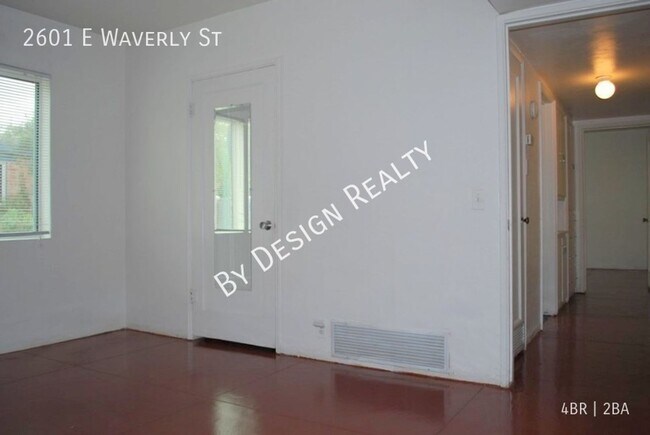 Building Photo - Blenman-Elm 4 Bed 2 Bath - Reserve NOW for March 2026 or Later